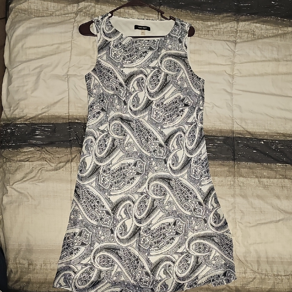 Nine West Monochrome Paisley Midi Dress